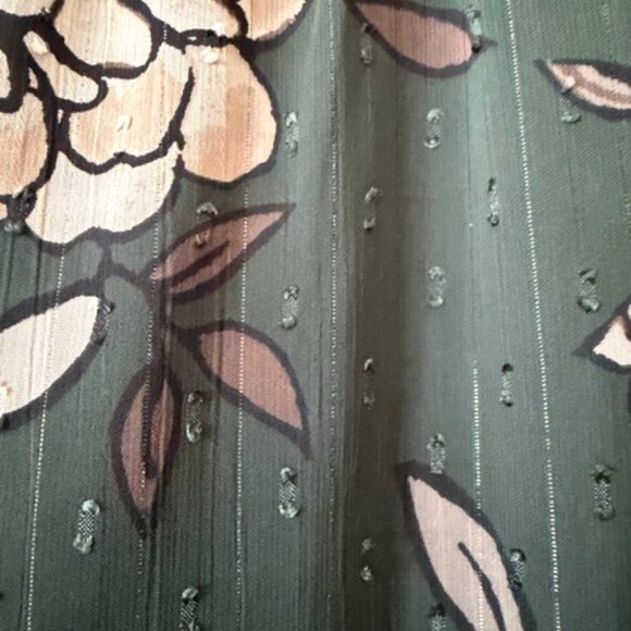 NWT Ann Taylor Factory Long Sleeved Dark Green Floral Tie Dress sz Small Petite - Picture 4 of 11